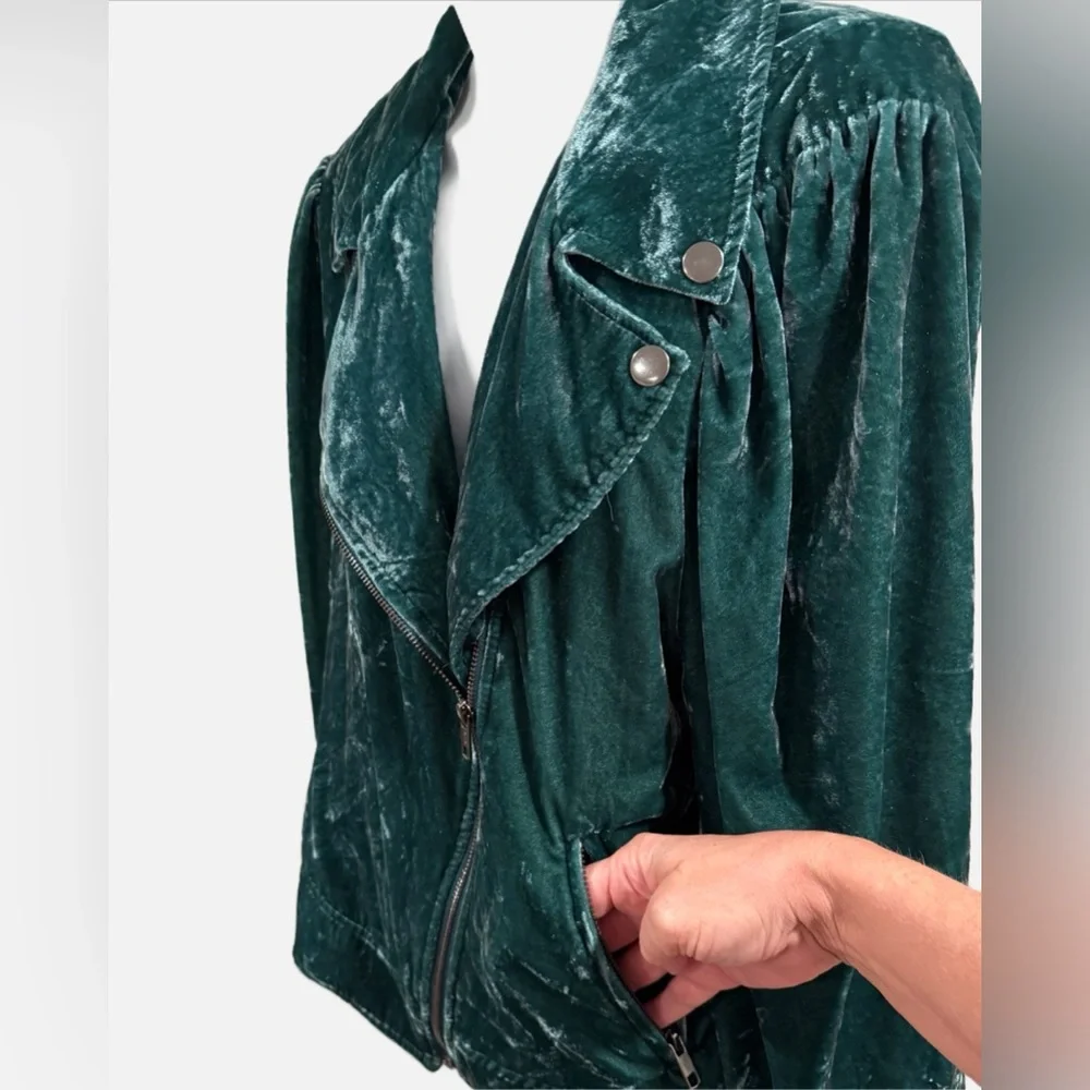Torrid | Velvet Moto Jacket – Botanical Garden Green – Luxe Soft Texture - Picture 7 of 14